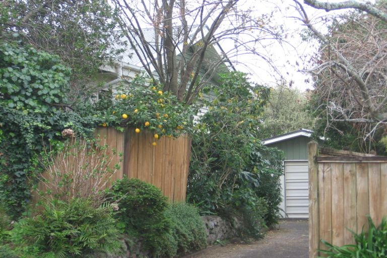 Photo of property in 4 Elmes Place, Matua, Tauranga, 3110