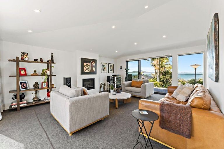 Photo of property in 2/16 Marama Street, Castor Bay, Auckland, 0620