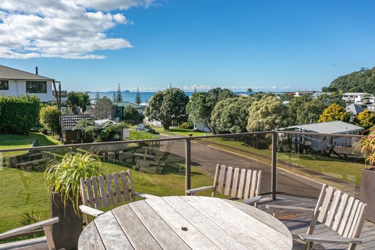Photo of property in 216 Russell Bruce Place, Onemana, Whangamata, 3691