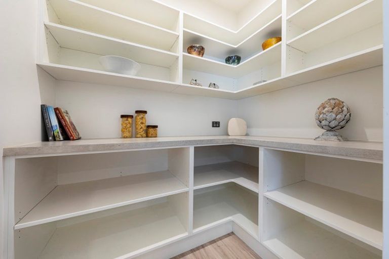 Photo of property in 15 Alice Burn Drive, Luggate, Wanaka, 9383