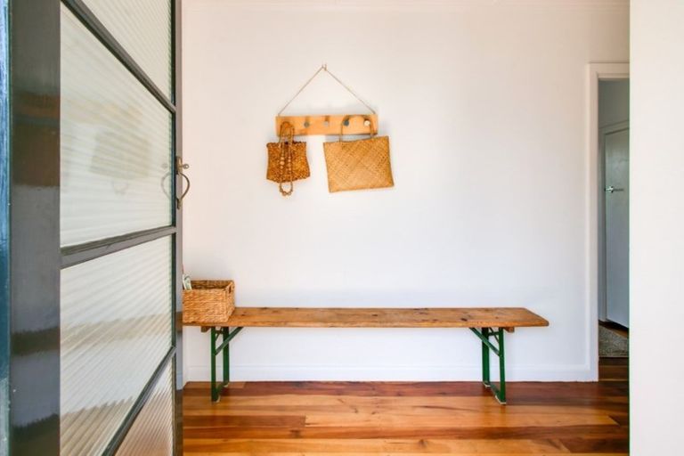 Photo of property in 102 Nelson Crescent, Napier South, Napier, 4110