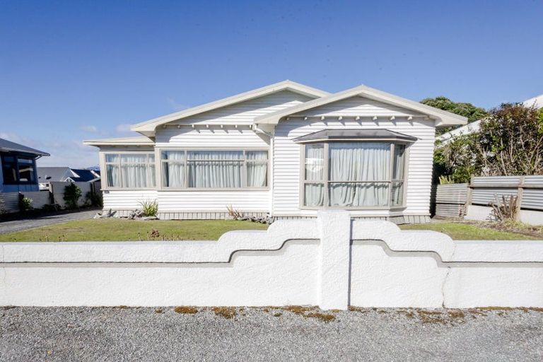 Photo of property in 176 Revell Street, Hokitika, 7810