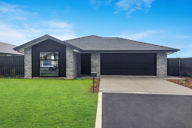 Photo of property in 11 Sandhill Drive, Rolleston, 7615