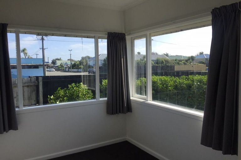 Photo of property in 133 Oram Avenue, New Brighton, Christchurch, 8061