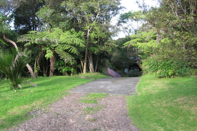 Photo of property in 49 Tane Road, Laingholm, Auckland, 0604