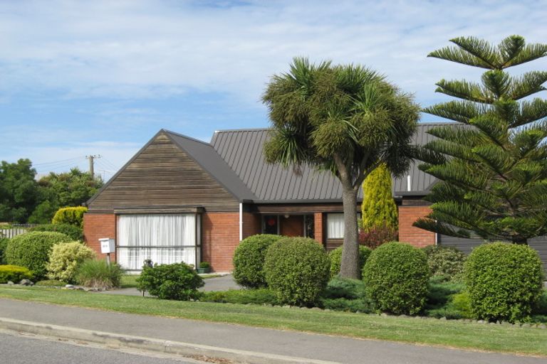 Photo of property in 87a Taylors Mistake Road, Scarborough, Christchurch, 8081