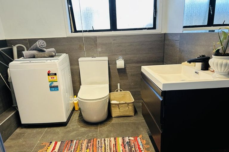 Photo of property in 8 Simkin Avenue, Saint Johns, Auckland, 1072