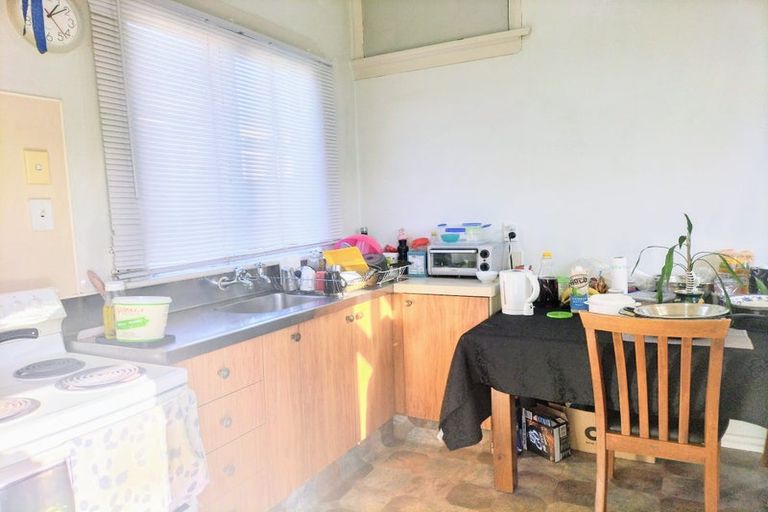 Photo of property in 16 Richmond Street, Forbury, Dunedin, 9012