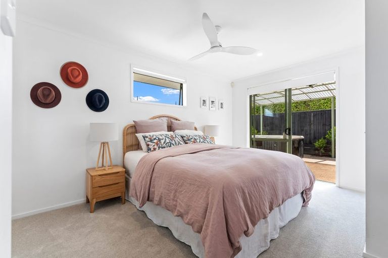 Photo of property in 22a Zealandia Road, Manly, Whangaparaoa, 0930