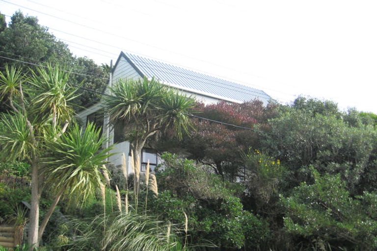 Photo of property in 133 Ironside Road, Johnsonville, Wellington, 6037
