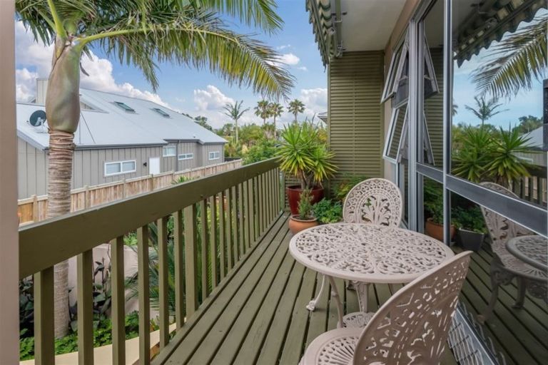 Photo of property in 1/31 Mccrystal Avenue, Bucklands Beach, Auckland, 2012