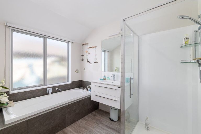 Photo of property in 33 Carmichael Street, Rangiora, 7400