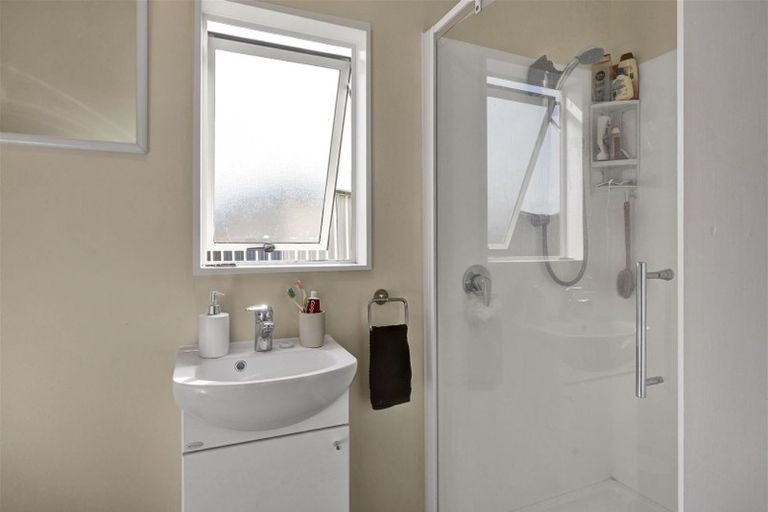 Photo of property in 37a Sunnyvale Street, Bell Block, New Plymouth, 4312