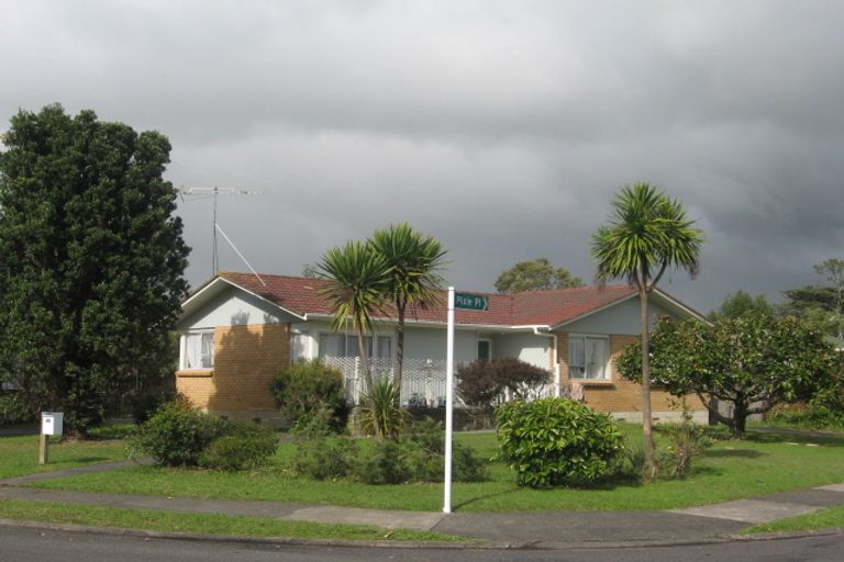 Photo of property in 45 Marvon Downs Avenue, Pakuranga Heights, Auckland, 2010