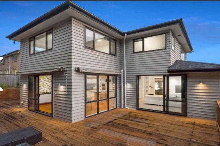 Photo of property in 36 Silver Moon Road, Albany Heights, Auckland, 0632
