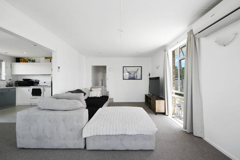 Photo of property in 2 Amethyst Place, Chartwell, Hamilton, 3210