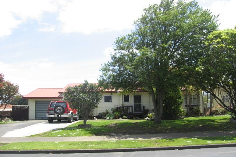 Photo of property in 21 Finlayson Avenue, Clendon Park, Auckland, 2103
