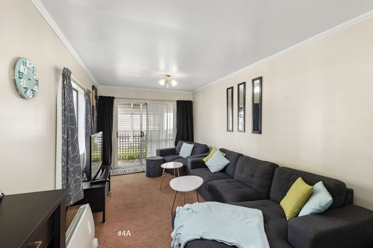 Photo of property in 4 Tirangi Road, Moera, Lower Hutt, 5010