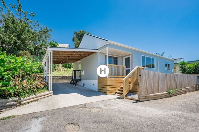 Photo of property in 15 Ratanui Road, Paraparaumu, 5032