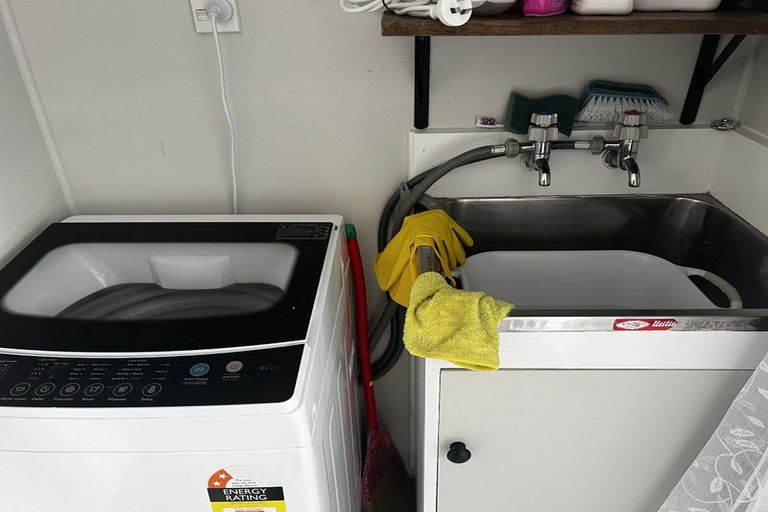 Photo of property in 1/32 Riverlea Avenue, Pakuranga, Auckland, 2010