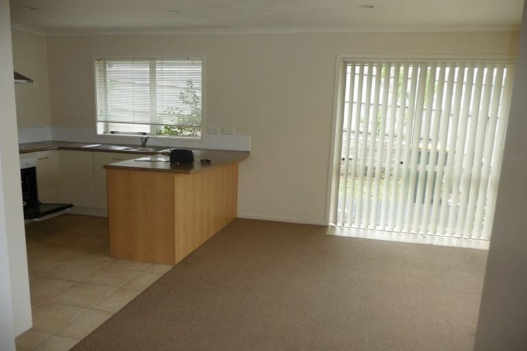 Photo of property in 14 Raphoe Road, Flat Bush, Auckland, 2019