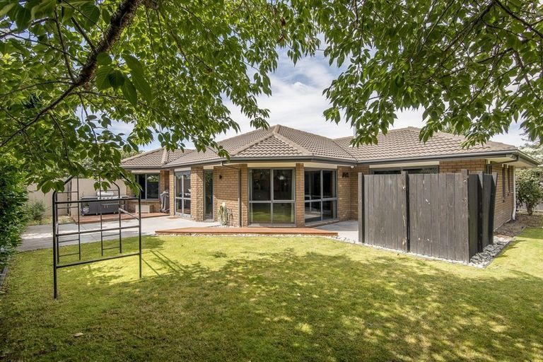 Photo of property in 19 Excalibur Place, Burwood, Christchurch, 8083
