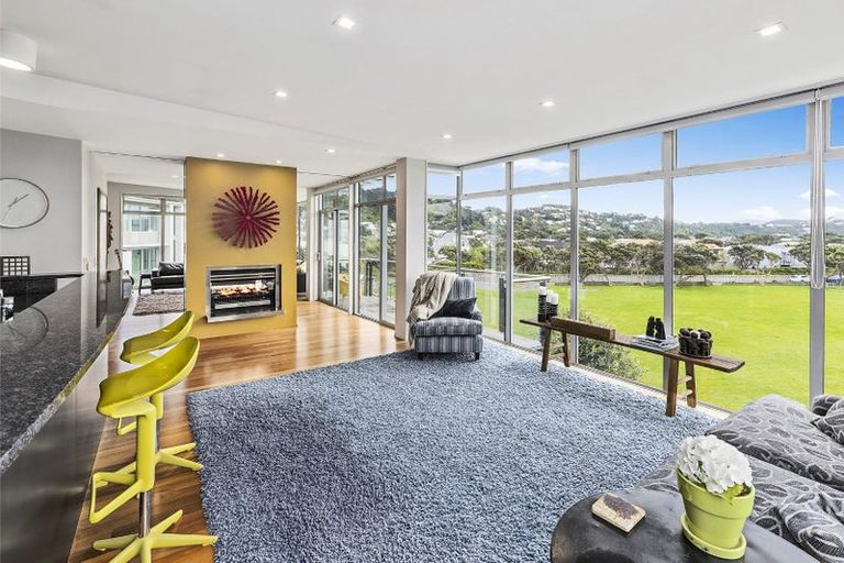 Photo of property in 63 Burnham Street, Seatoun, Wellington, 6022