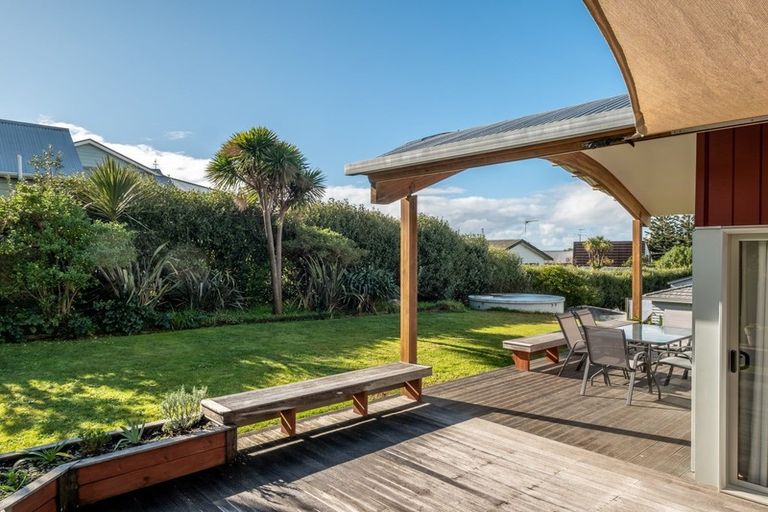 Photo of property in 56a Moana Road, Okitu, Gisborne, 4010