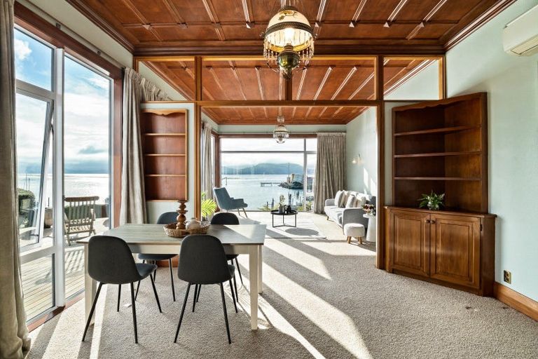 Photo of property in 64 Harbour Terrace, Careys Bay, Port Chalmers, 9023