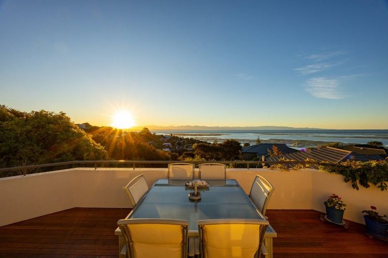 Photo of property in 18 Ledbury Road, Atawhai, Nelson, 7010