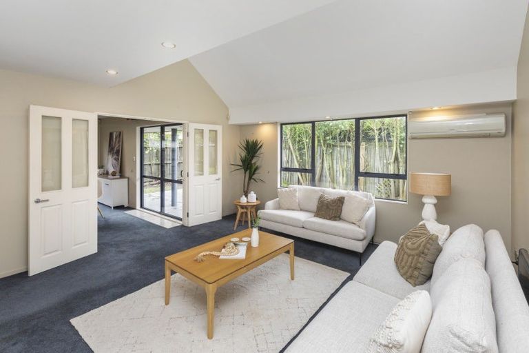 Photo of property in 71a Wairakei Road, Bryndwr, Christchurch, 8052