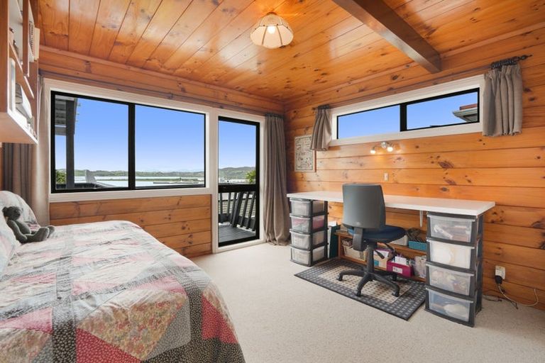 Photo of property in 72 West View Crescent, Onerahi, Whangarei, 0110