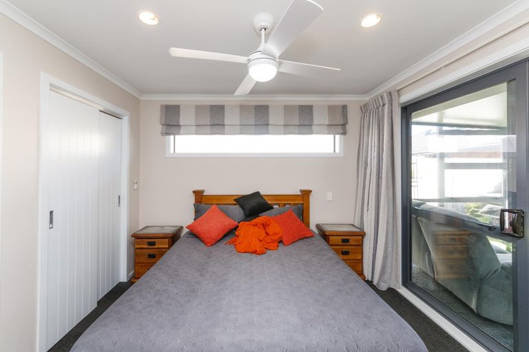 Photo of property in 11a Ward Street, Palmerston North, 4410