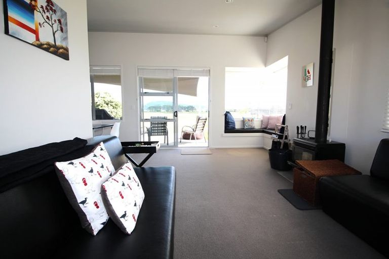 Photo of property in 150 The Fairway, Matarangi, Whitianga, 3592