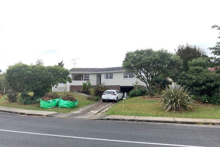 Photo of property in 46 Stott Avenue, Birkdale, Auckland, 0626
