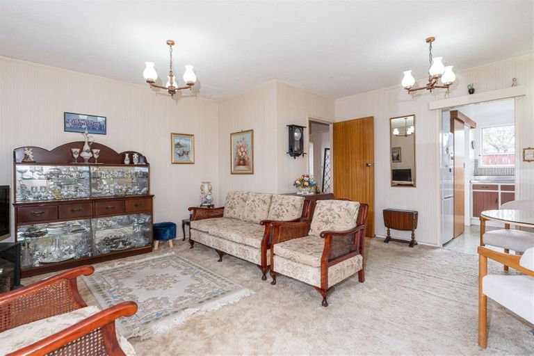 Photo of property in 5/1 Ribblesdale Road, Henderson, Auckland, 0612