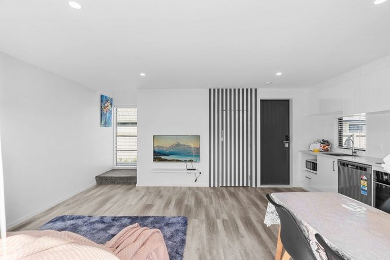 Photo of property in 3/58 Division Street, Riccarton, Christchurch, 8041