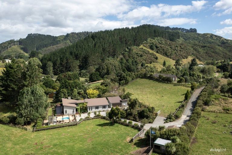 Photo of property in 881 Old Mountain Road, Waitetuna, Raglan, 3295