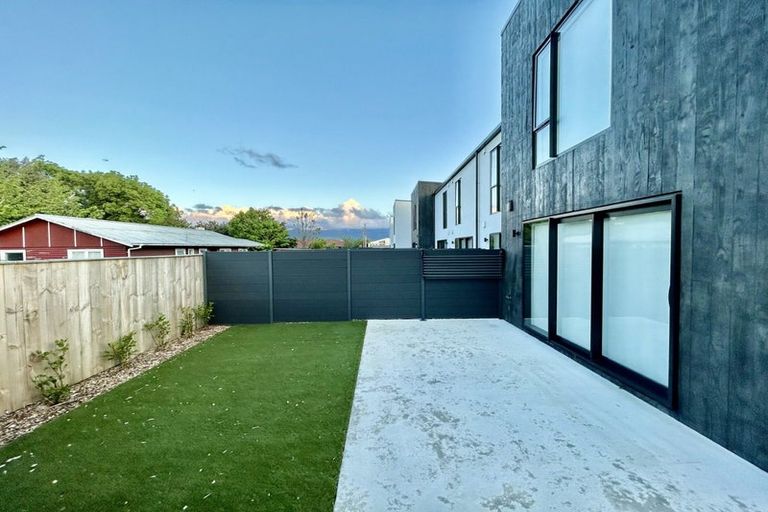 Photo of property in 49 Pipi Place, Levin, 5510