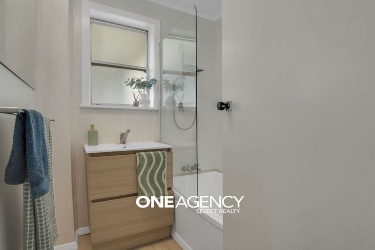 Photo of property in 58 Sievers Grove, Cannons Creek, Porirua, 5024