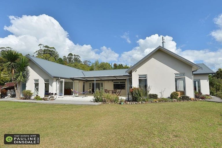 Photo of property in 404 Matarau Road, Ruatangata West, Kamo, 0185