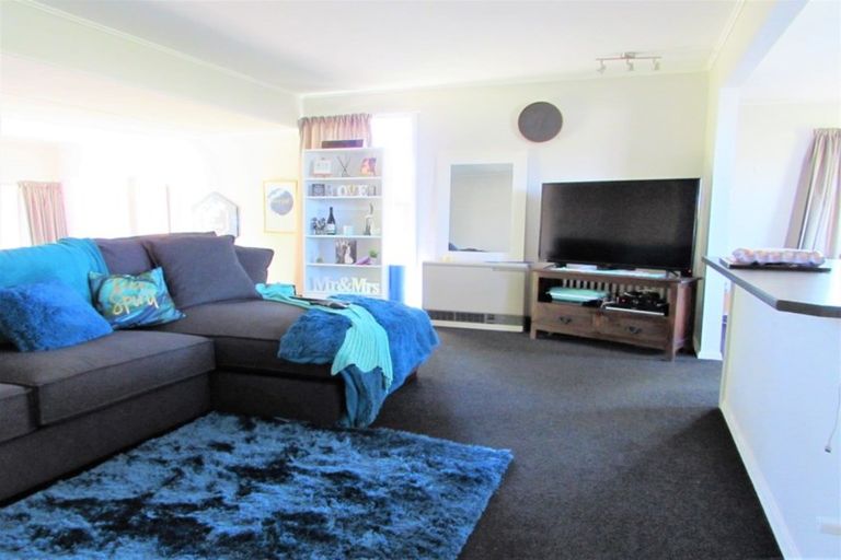 Photo of property in 21 Clyma Street, Elderslea, Upper Hutt, 5018