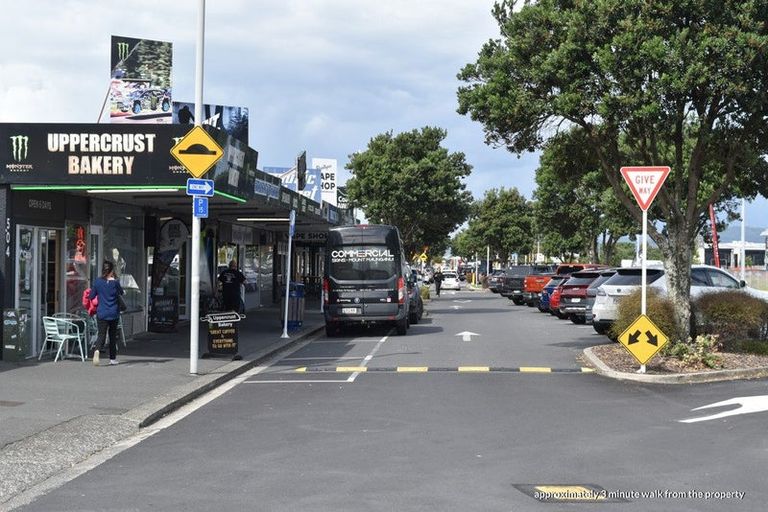 Photo of property in 8e Heath Street, Mount Maunganui, 3116