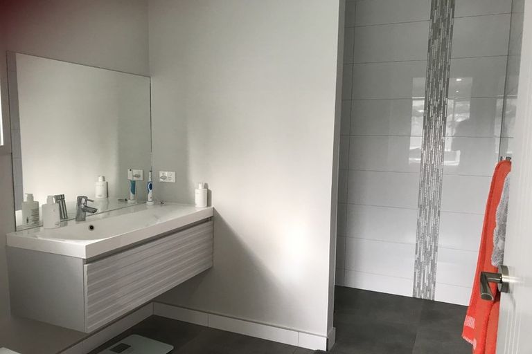 Photo of property in 8 Bankhall Lane, Pokeno, 2402