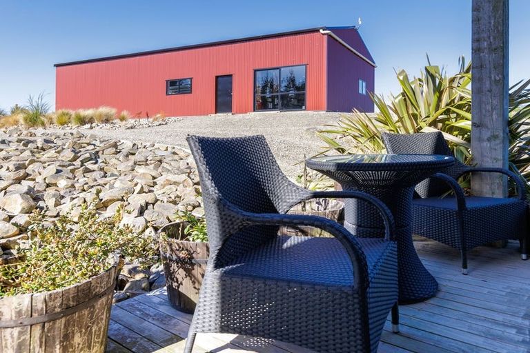 Photo of property in 246 Centrewood Park Road, Waimate, 7977