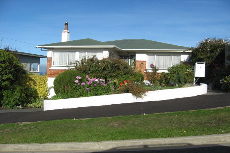 Photo of property in 131 Easther Crescent, Kew, Dunedin, 9012