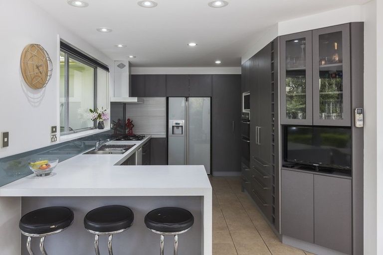 Photo of property in 20 Straven Road, Riccarton, Christchurch, 8011