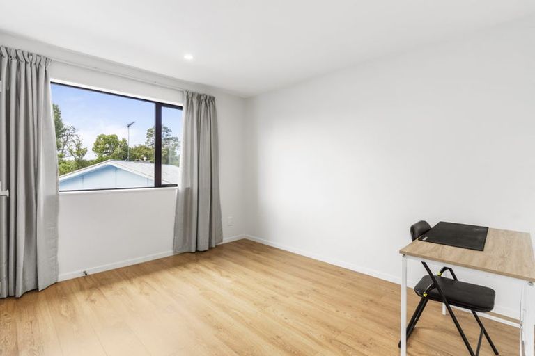 Photo of property in 39a Cutler Street, New Lynn, Auckland, 0600