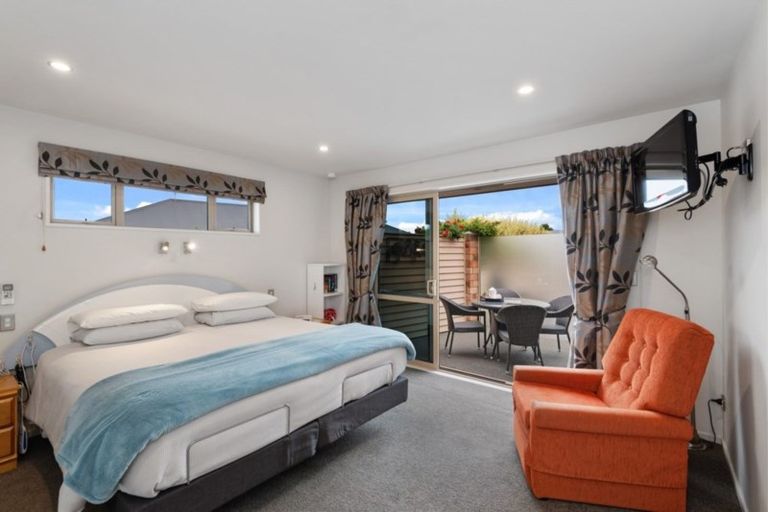 Photo of property in 10 Spitfire Place, Wigram, Christchurch, 8042