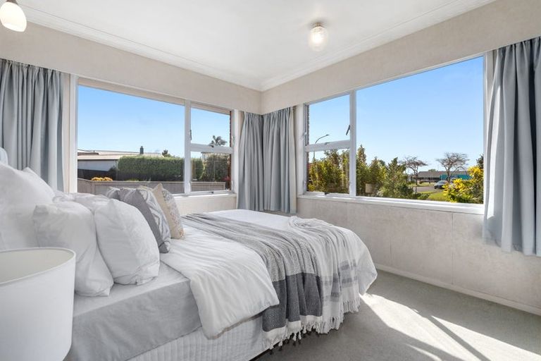 Photo of property in 19 Tupaea Place, Otumoetai, Tauranga, 3110